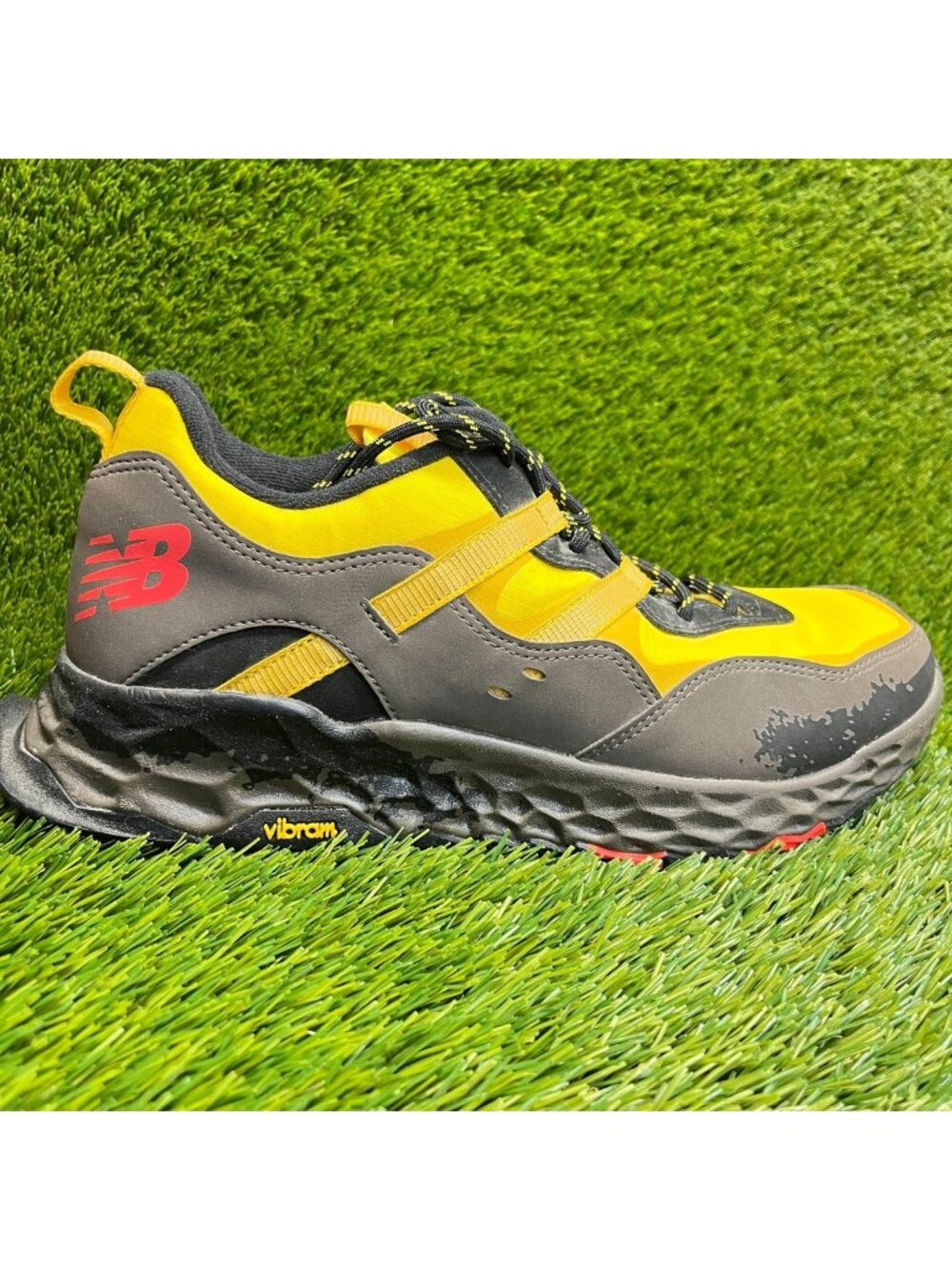 New Balance FF 850 All Terrain Mens Size 8.5 Yellow Gray Running Shoes Sneakers
